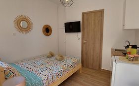 Birdhouse Room