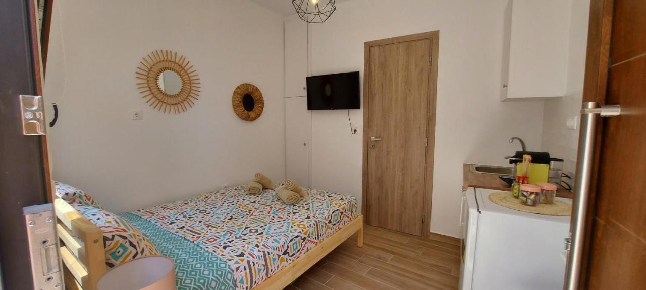 Birdhouse Room Ερμούπολη Εξωτερικό φωτογραφία